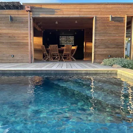 Au Bord De Bonifacio (Corsica)